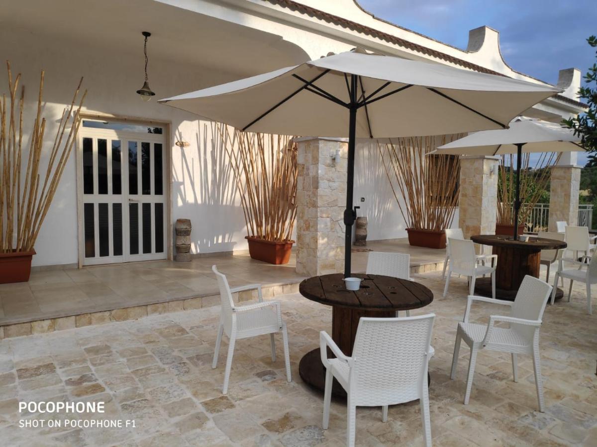 Le Corti Del Casale Acomodação com café da manhã Alberobello Exterior foto